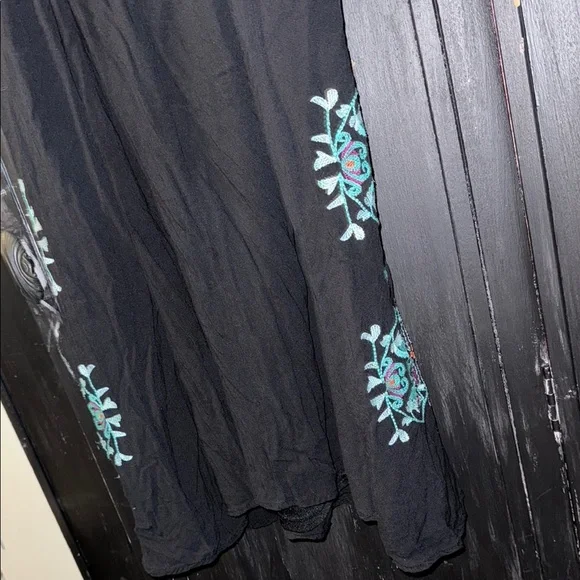 Entro Black Floral Embroidered Mini Slip Dress - Picture 11 of 13